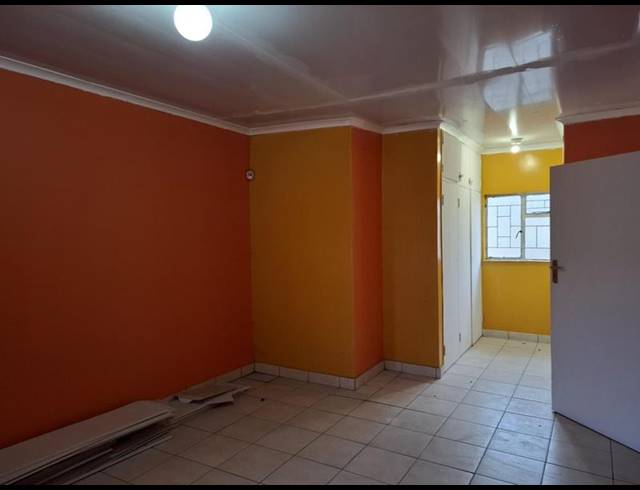 4 BEDROOM HOUSE FOR SALE IN BOOYSENS